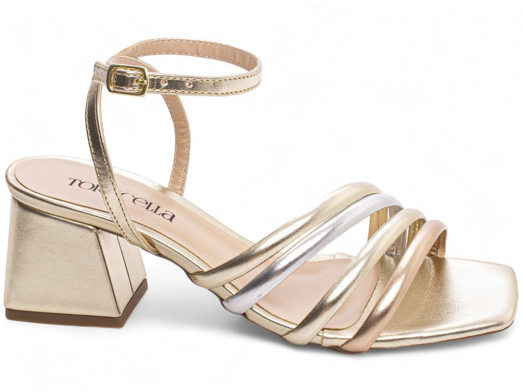 Caramelo Chic Torrícella - Perfeita para eventos casuais ou looks elegantes do cotidiano.