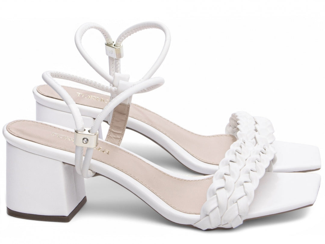 Ouro Confort Torrícella - Perfeita para eventos casuais ou looks elegantes do cotidiano.