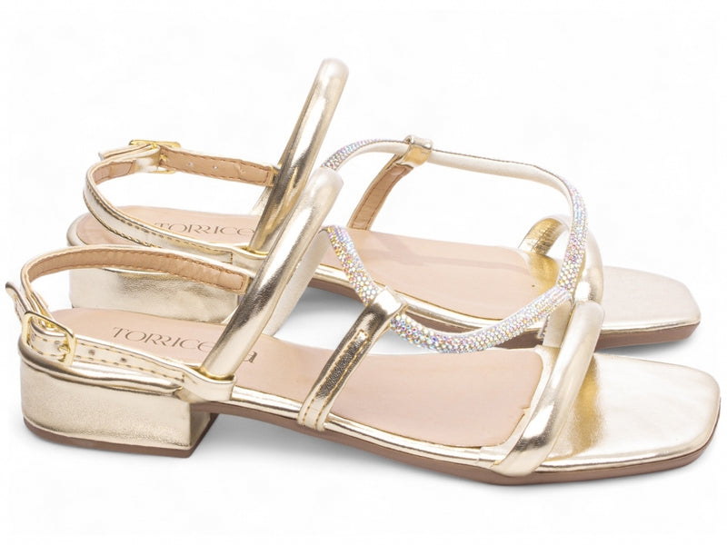 Strass Charm Torrícella - Perfeita para eventos casuais ou looks diurnos sofisticados.