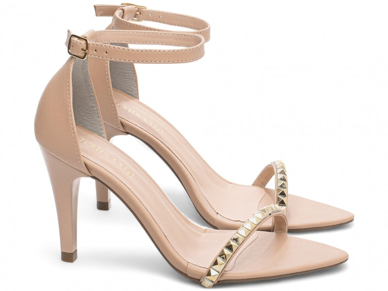 Sandália Pirâmide Chic Torrícella - Ideal para eventos formais ou looks casuais elegantes