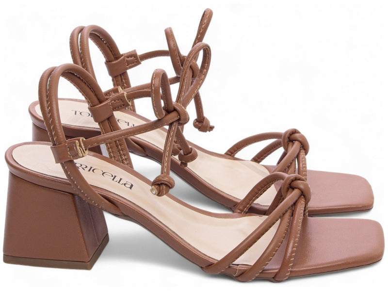 Color Trend Torrícella - Ideal para eventos casuais ou looks diurnos com personalidade