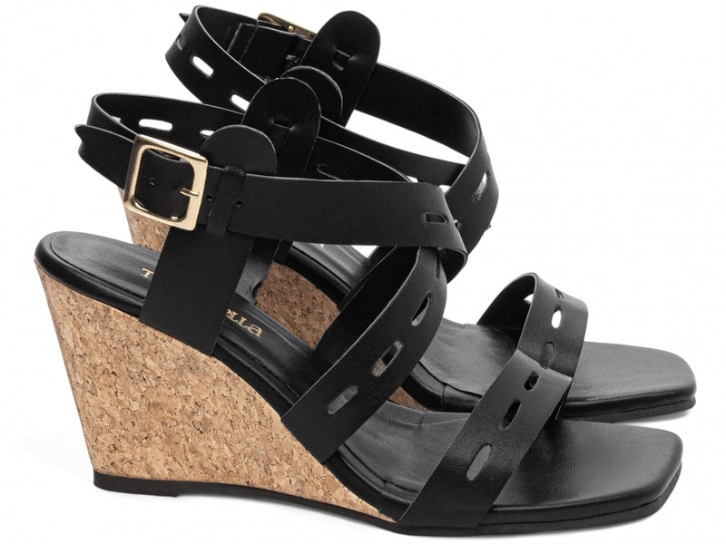 Sandália Anabela Fivela Rustica - Conforto com Design Marcante