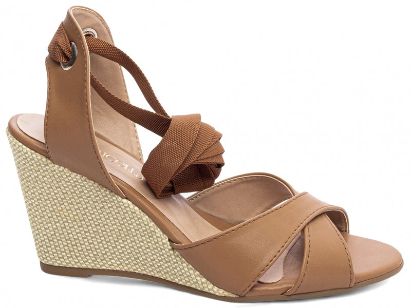 Sandália Anabela Ilhós - Conforto com Estilo Inconfundível