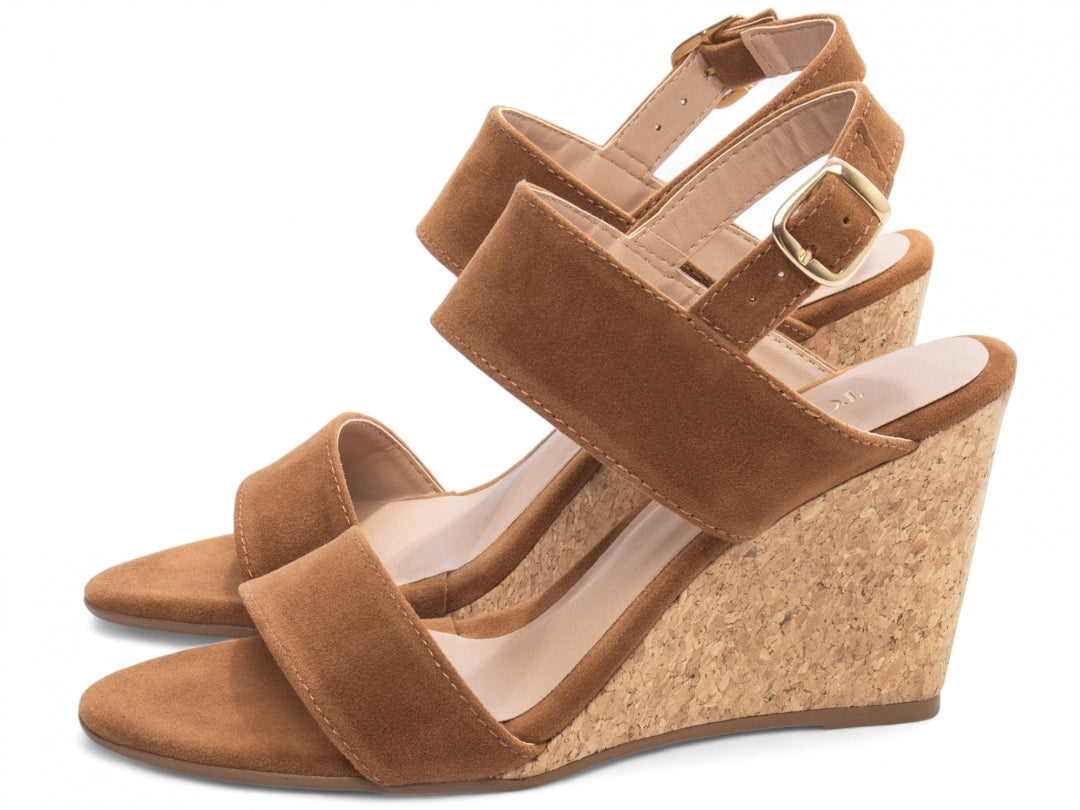 Sandália Tirricela Camurção - Conforto com Design Exclusivo