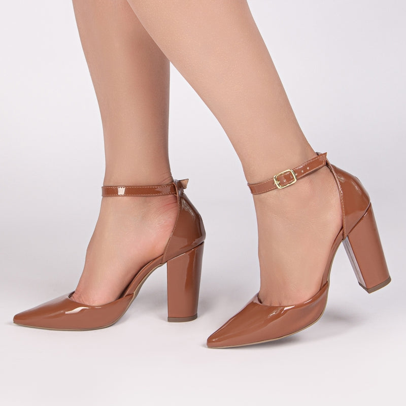 Sapato Scarpin Verniz - Conforto e Elegância em Cada Detalhe