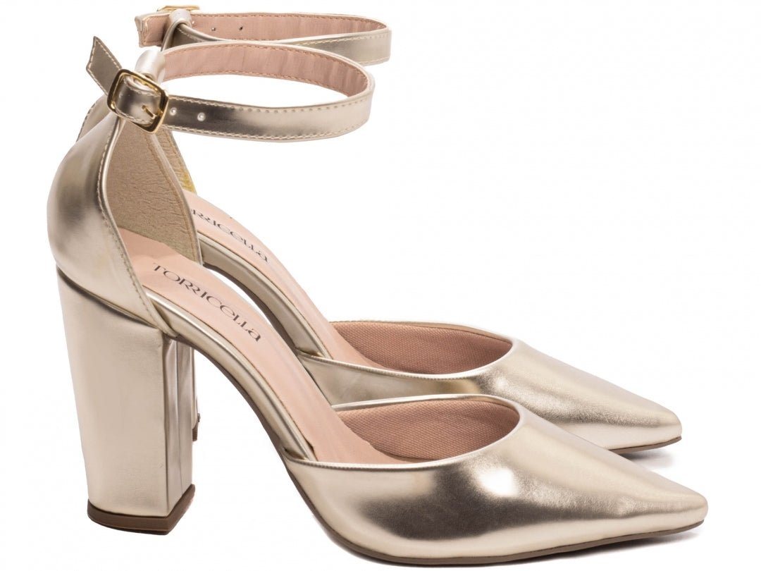 Sapato Scarpin Verniz - Conforto e Elegância em Cada Detalhe