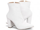 Bota Branca Elegance Torrícella - Zíper interno na cor Branco - Cano Curto