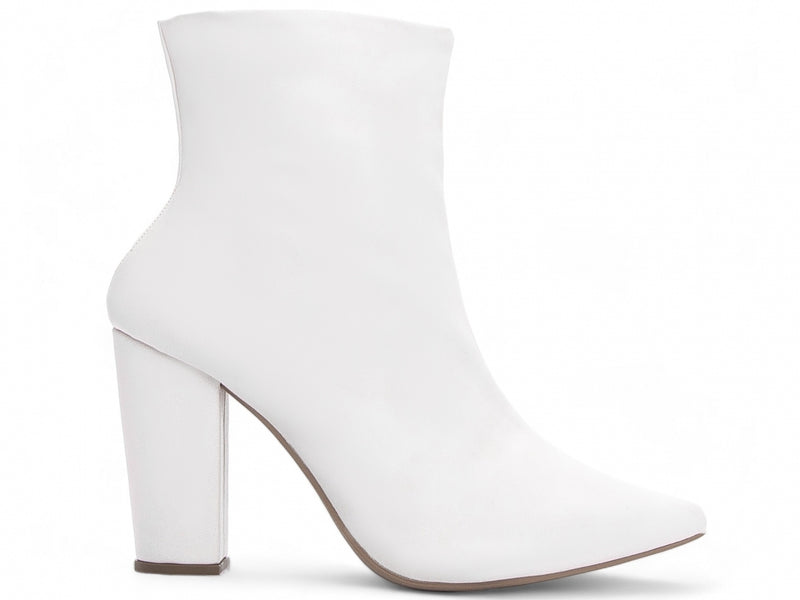 Bota Branca Elegance Torrícella - Zíper interno na cor Branco - Cano Curto