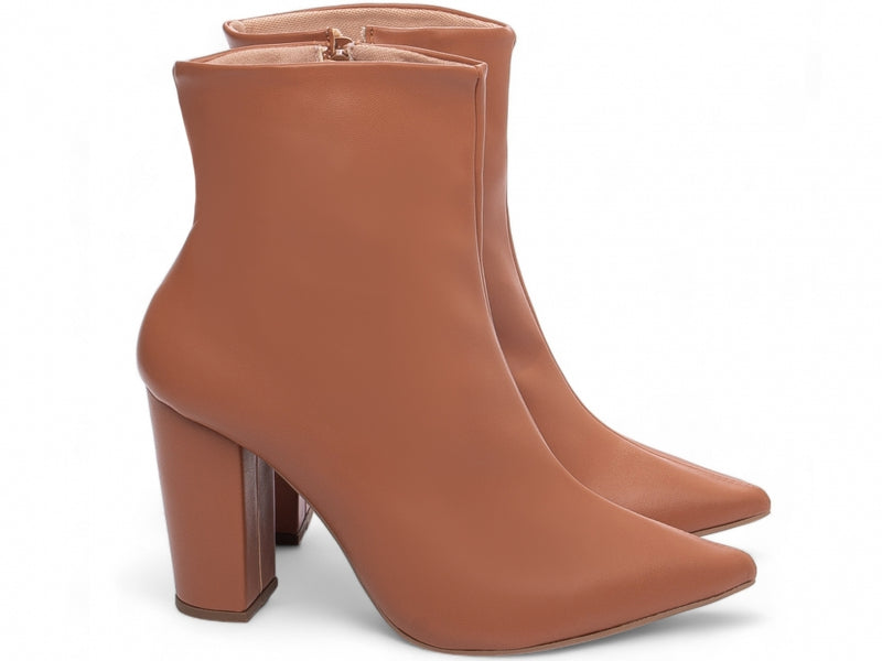 Bota Caramelo Elegance Torrícella - Zíper interno na cor Caramelo - Cano Curto