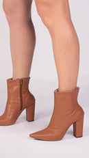 Bota Caramelo Elegance Torrícella - Zíper interno na cor Caramelo - Cano Curto