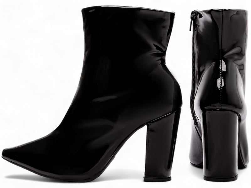 Bota Preto Verniz Elegance Torrícella - Zíper interno na cor Preto - Cano Curto
