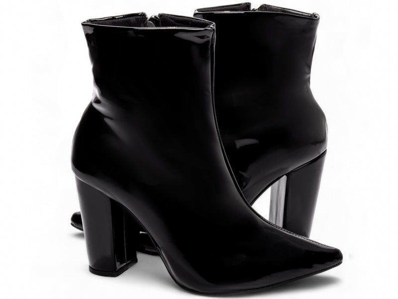Bota Preto Verniz Elegance Torrícella - Zíper interno na cor Preto - Cano Curto