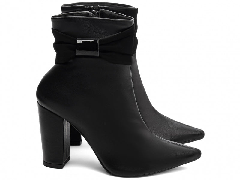 Bota Preta Luxe Torrícella - Lacinho Preto - Bico Fino