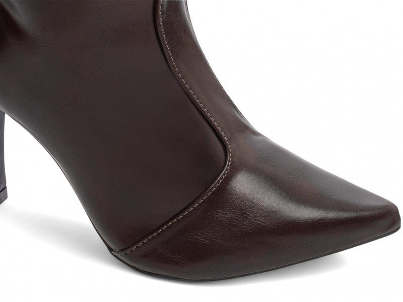 Bota Cano Alto Torrícella - Detalhe com Fivela em Cima - Bico Fino