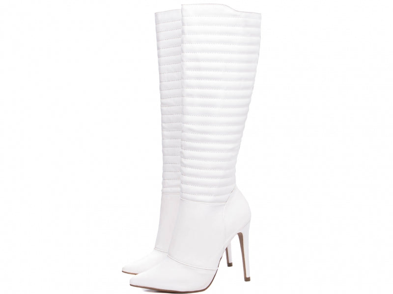 Bota Cano Alto Matelassê Torrícella - Detalhes em Costuras Matelassê - Bico Fino