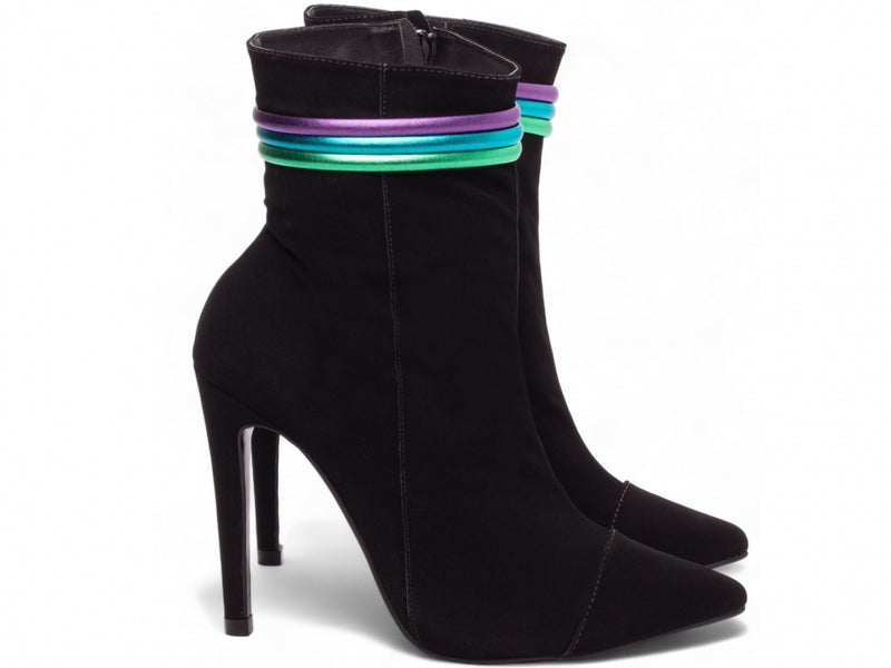 Bota Jovial Preta Torrícella - Tira em Cores Vibrantes - Bico Fino