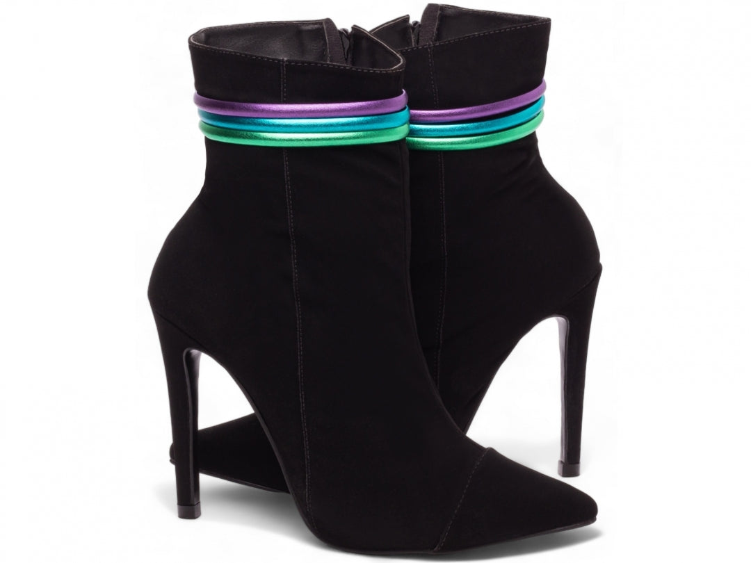 Bota Jovial Preta Torrícella - Tira em Cores Vibrantes - Bico Fino