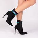 Bota Jovial Preta Torrícella - Tira em Cores Vibrantes - Bico Fino