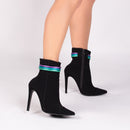 Bota Jovial Preta Torrícella - Tira em Cores Vibrantes - Bico Fino