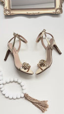 Sandália Estelar Torrícella - Brilho metálico para looks impactantes