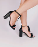 Sandália com Laço Torrícella - Design romântico - Conforto prolongado