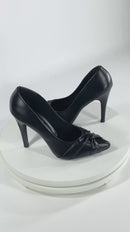 Nó Elegante Torrícella - Perfeita para eventos formais ou looks casuais sofisticados.